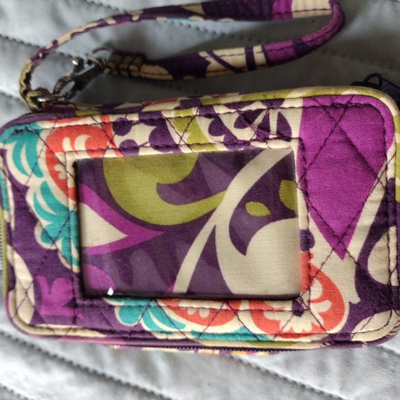 Vera Bradley wristlet - Picture 4 of 4